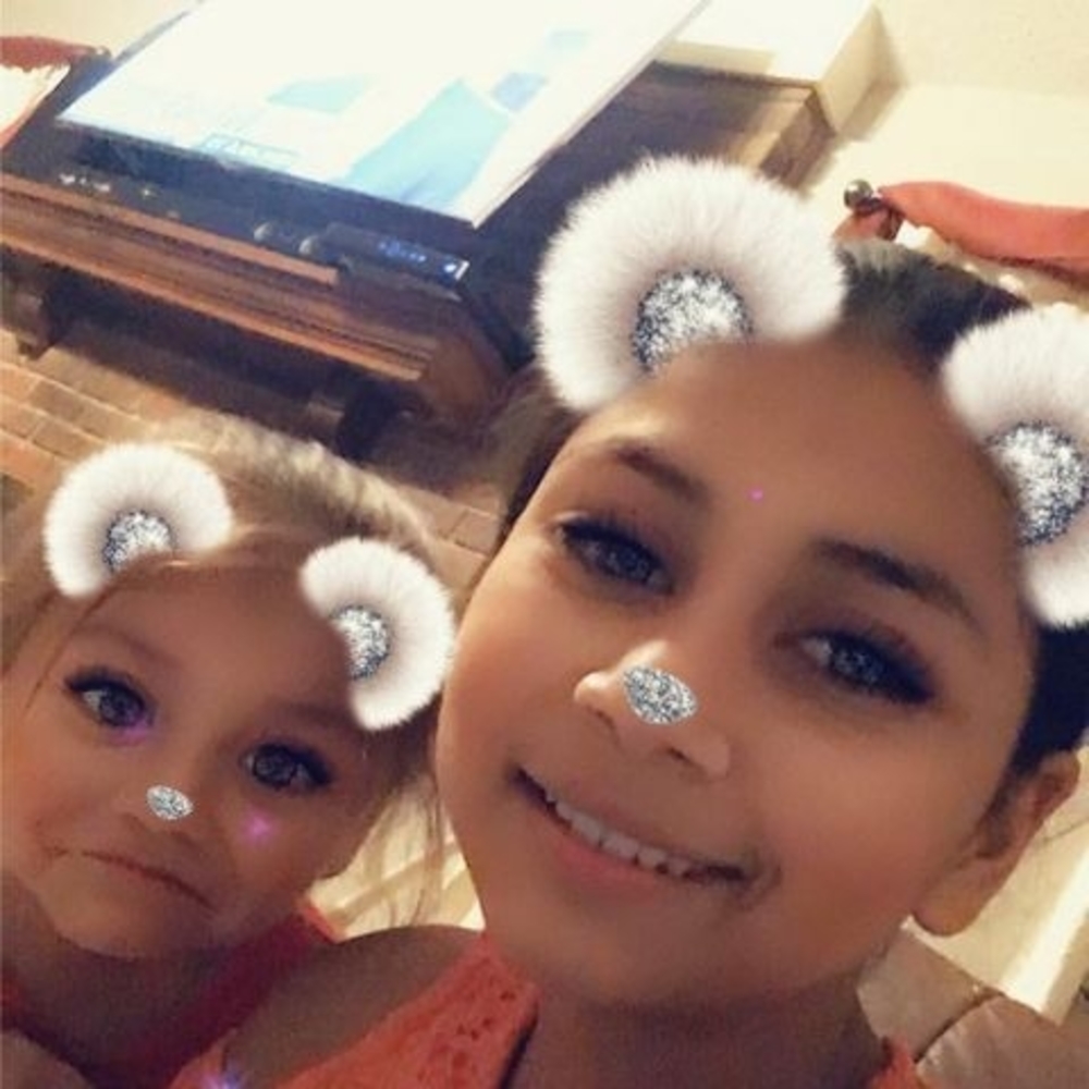 Meet your Posher, Yajaira kreli